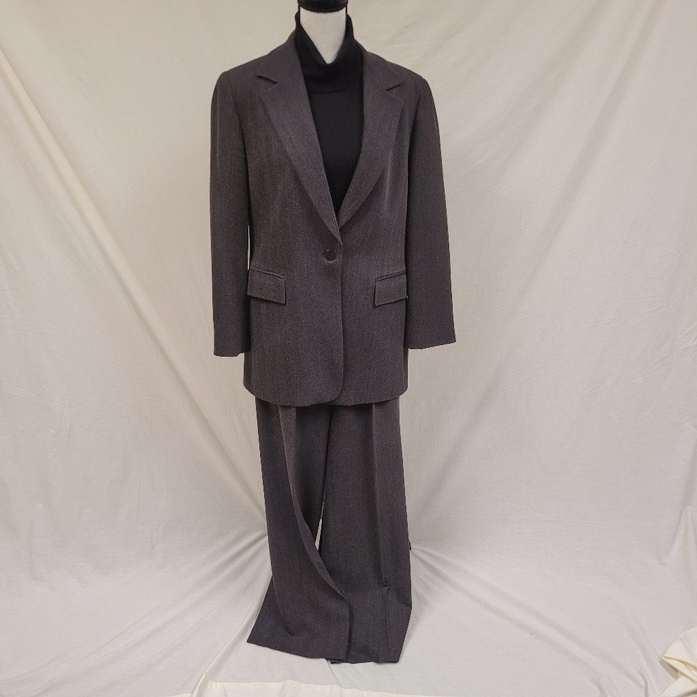 Lafayette 148 Gray Herringbone Pantsuit Size 10